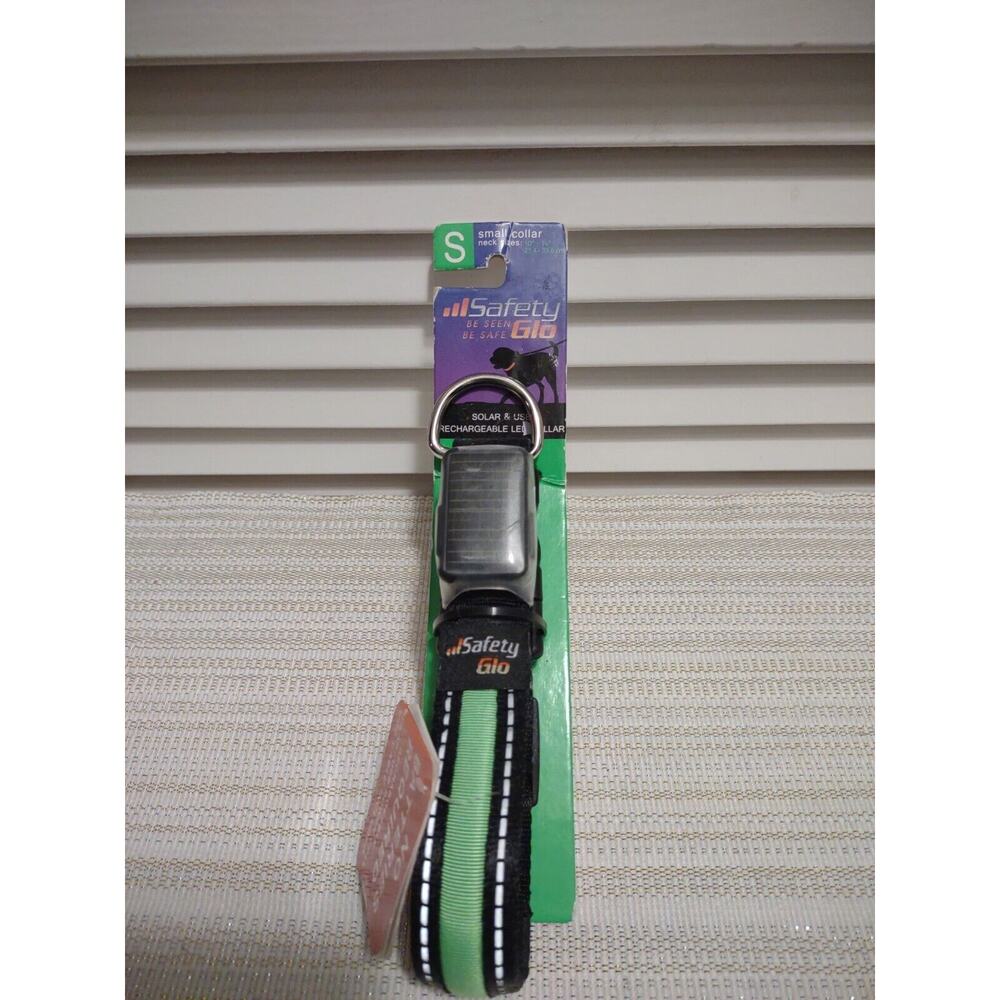 Safety Glo size small 10" - 14" Glow Solar and USB Rechargeable LED Collar NWT